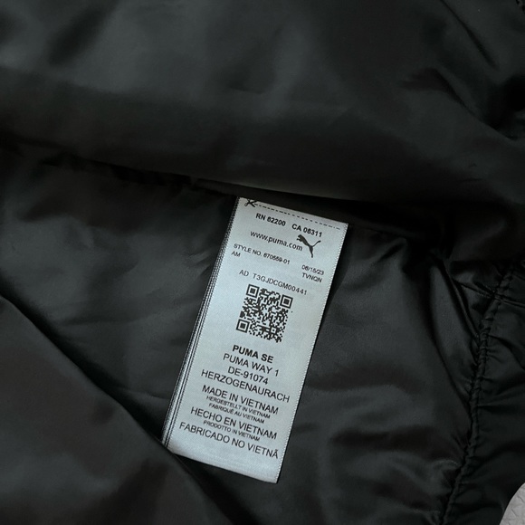 NWT - Puma Kids’ Puffer Jacket - Size 5 / 4-5Y - Picture 6 of 7